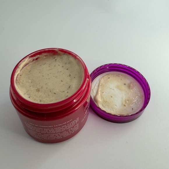 Glam glow Berryglow New without Box - Picture 4 of 4